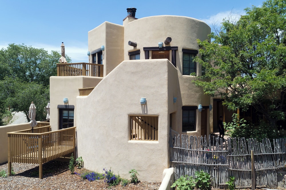 Inn on La Loma Plaza - photo 119
