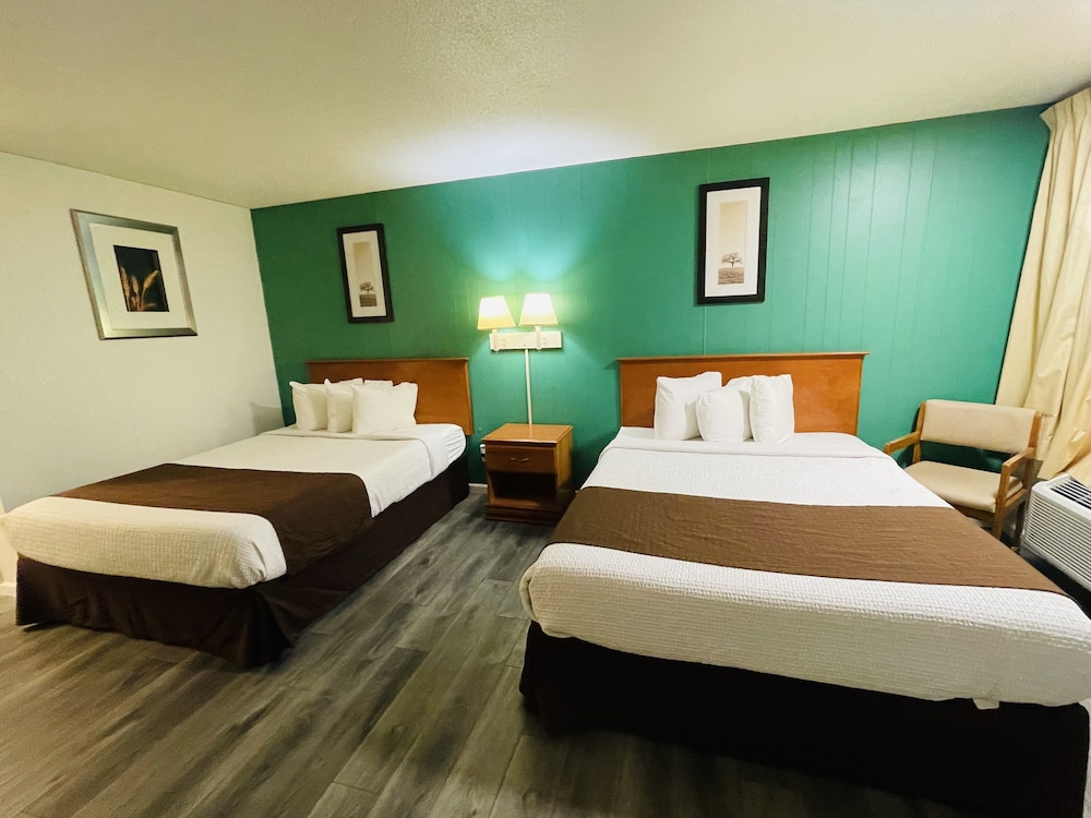 Sparta Inn - photo 11