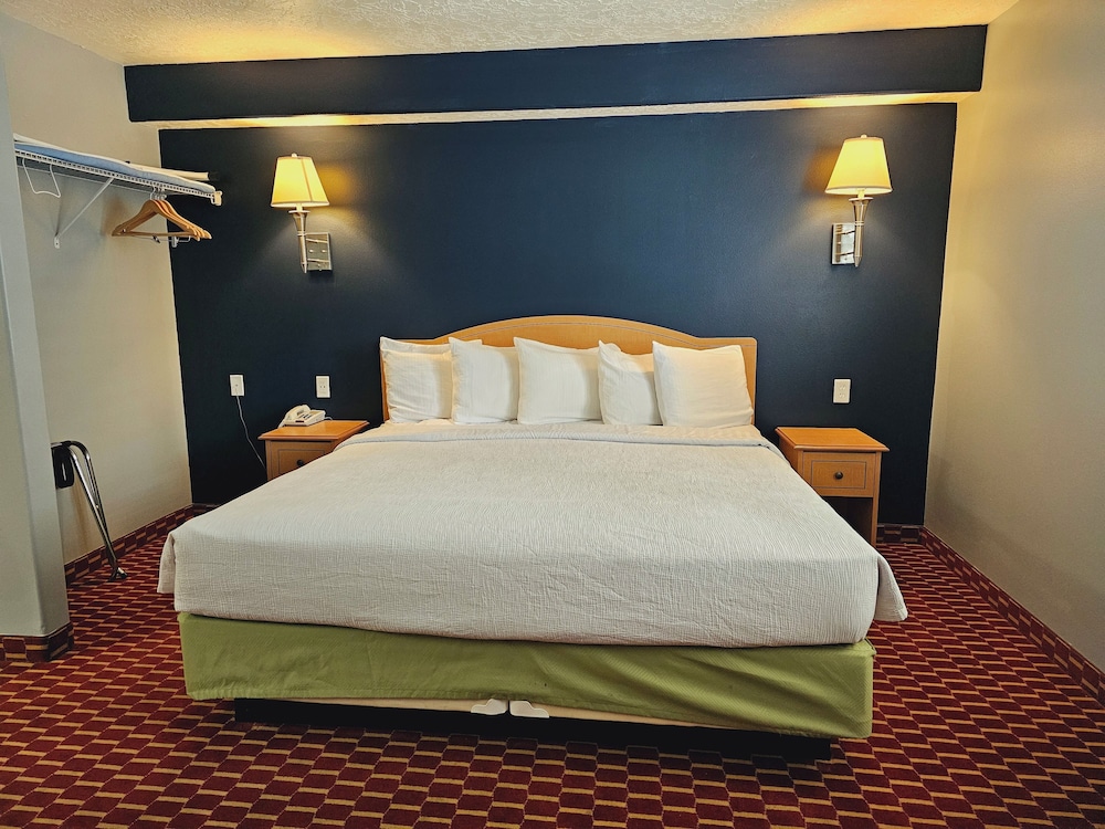 Executive Inn and Suites Extended Stay in Vernal - photo 11