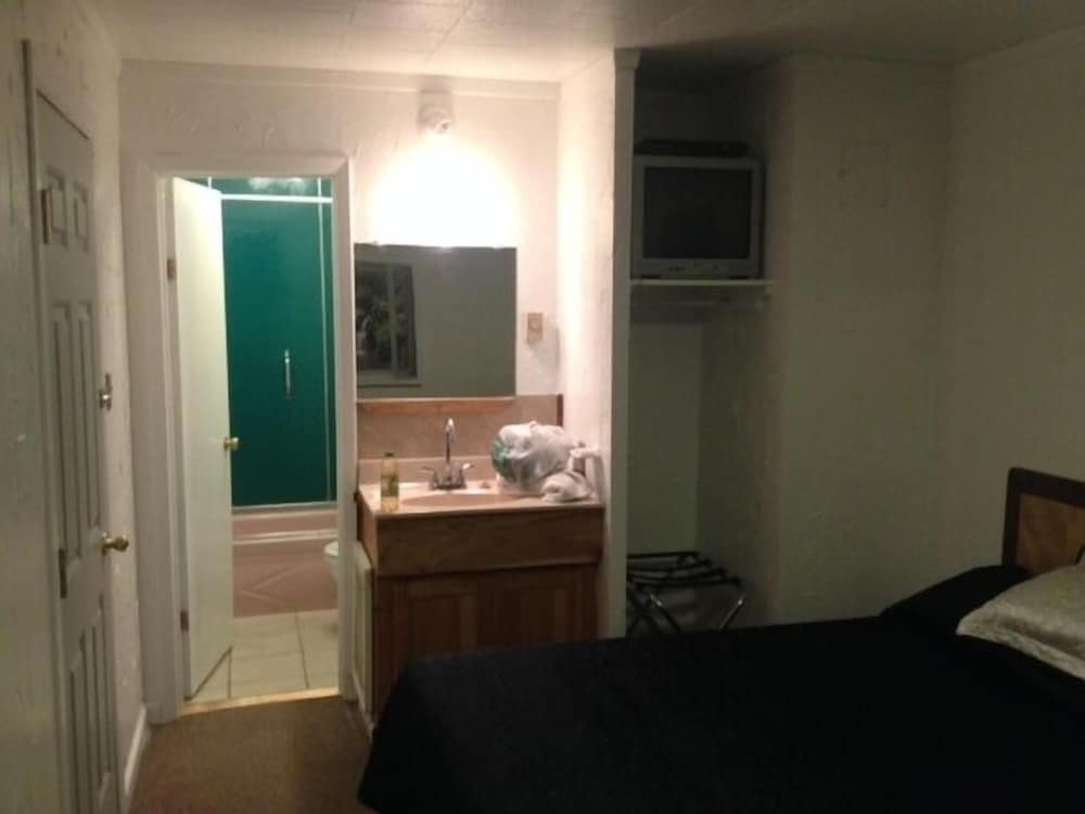 Comfort Green Motel - photo 20
