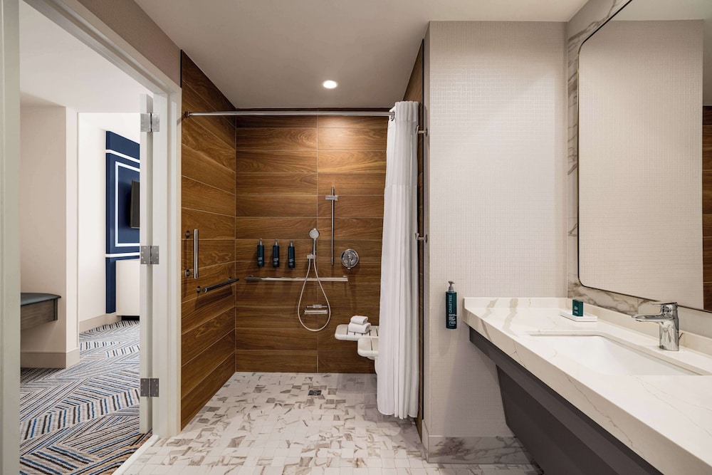 Hilton Bna Nashville Airport Terminal - photo 25