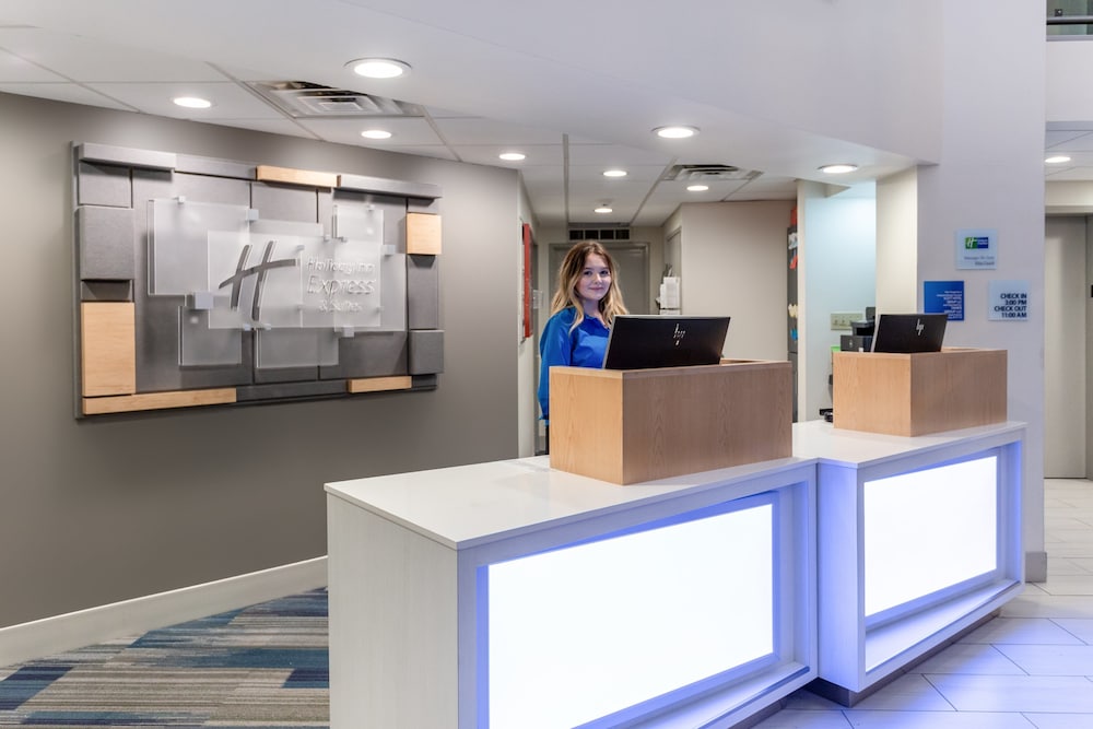 Holiday Inn Express & Suites Scottsburg by IHG - photo 43