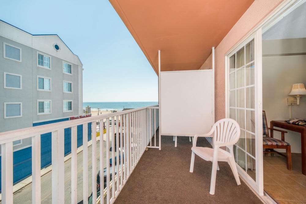 Paradise Plaza Inn - photo 22