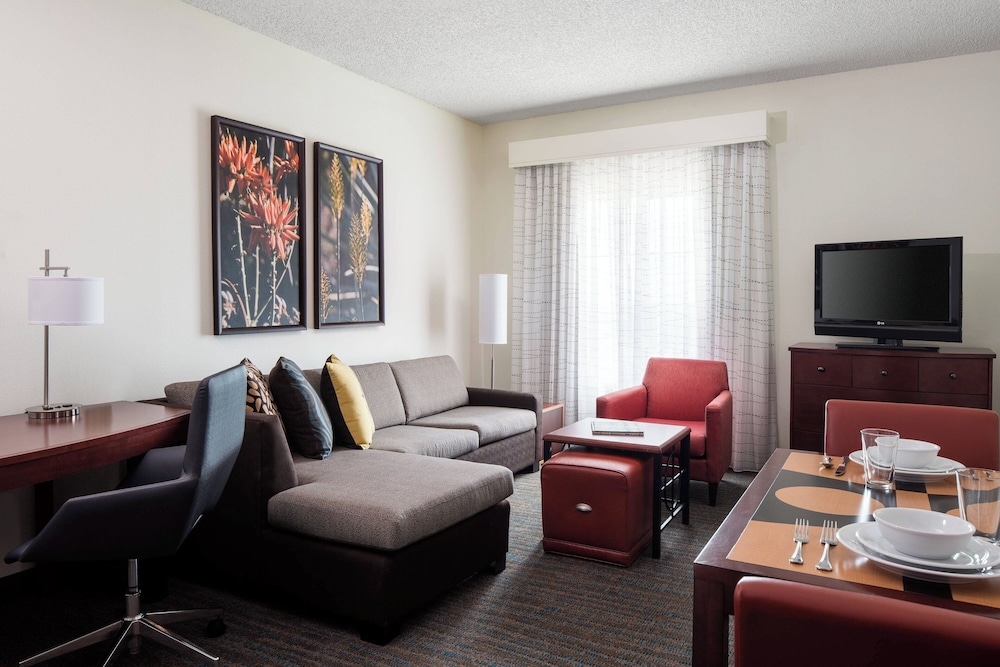 Residence Inn by Marriott Phoenix Desert View at Mayo Clinic - photo 17