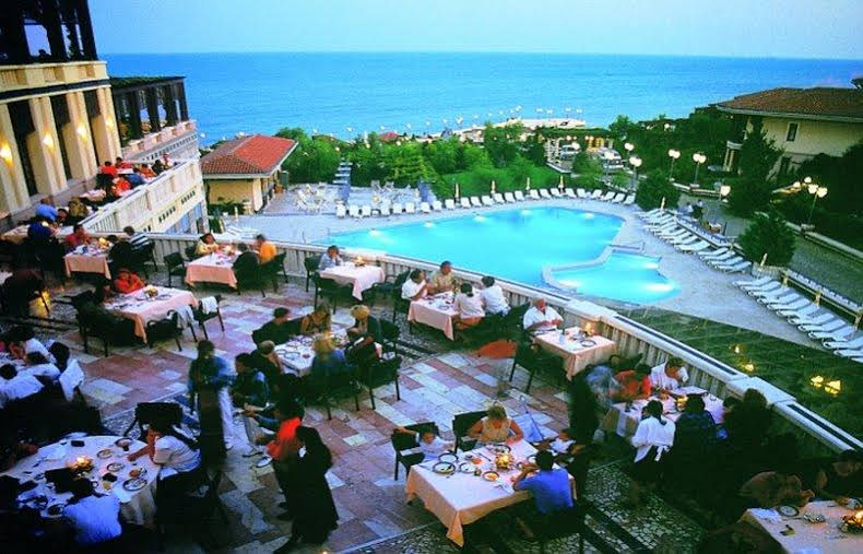 Klassis Resort Hotel — hotel in Silivri
