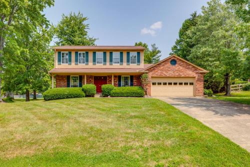 Family Friendly West Chester Twp Home with Pool — 4-Star Luxury Hotel in West Chester, United States