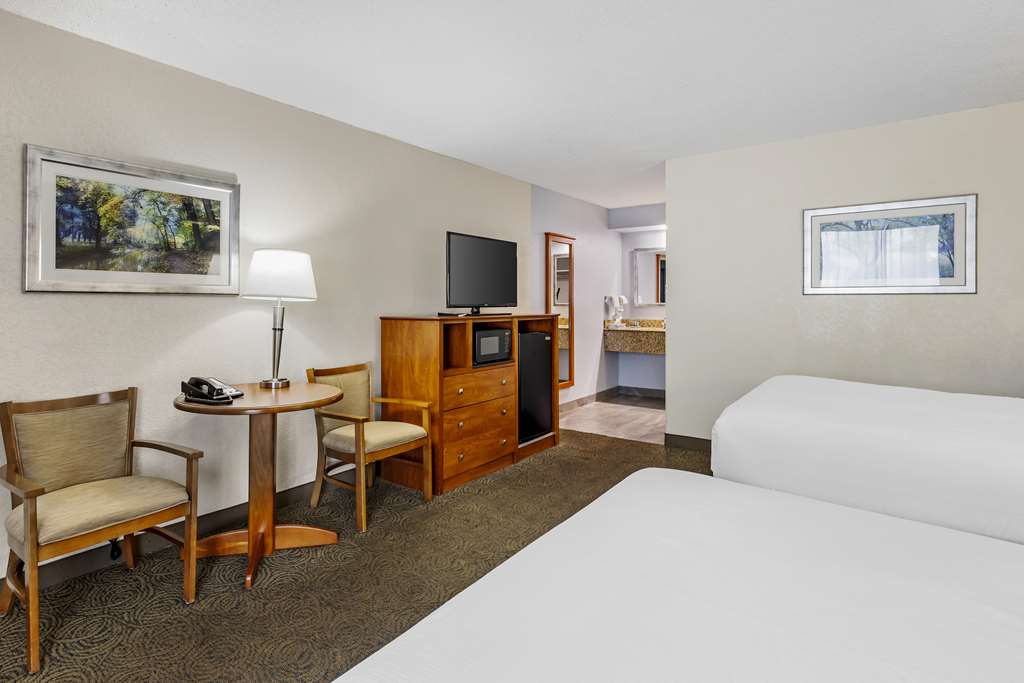 Best Western Thunderbird Motel - photo 12