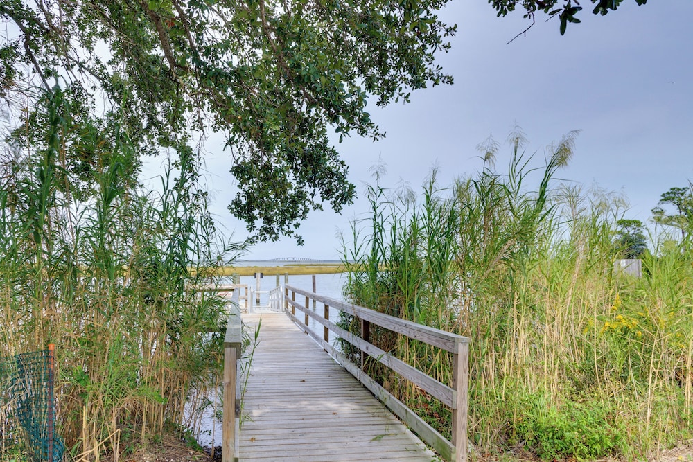 Dauphin Island Top floor Condo w Resort Perks - photo 19