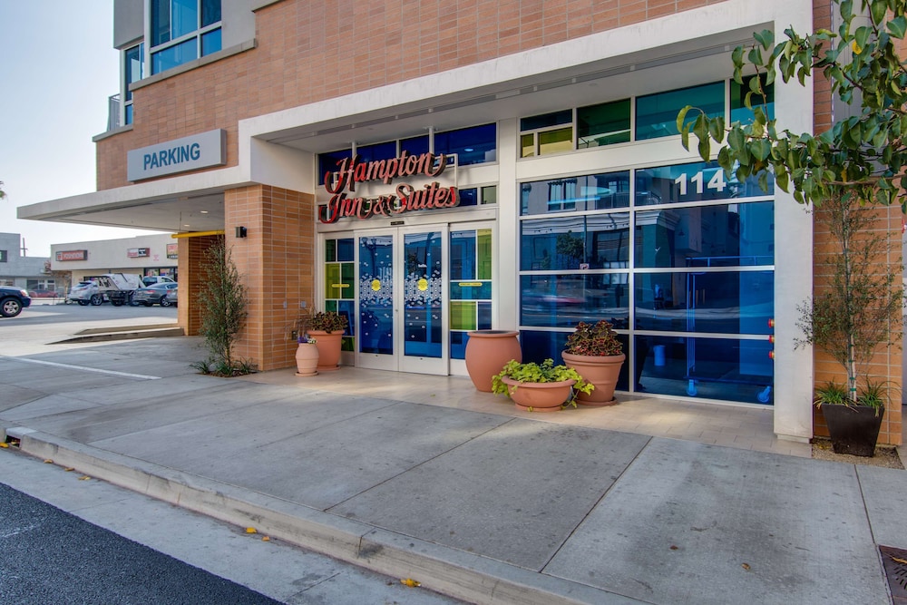 Hampton Inn & Suites Los Angeles Glendale - photo 66