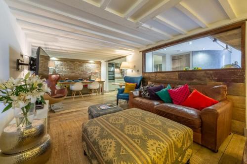 Hideaway Barn 4 - carbon neutral hotel in Unknown City