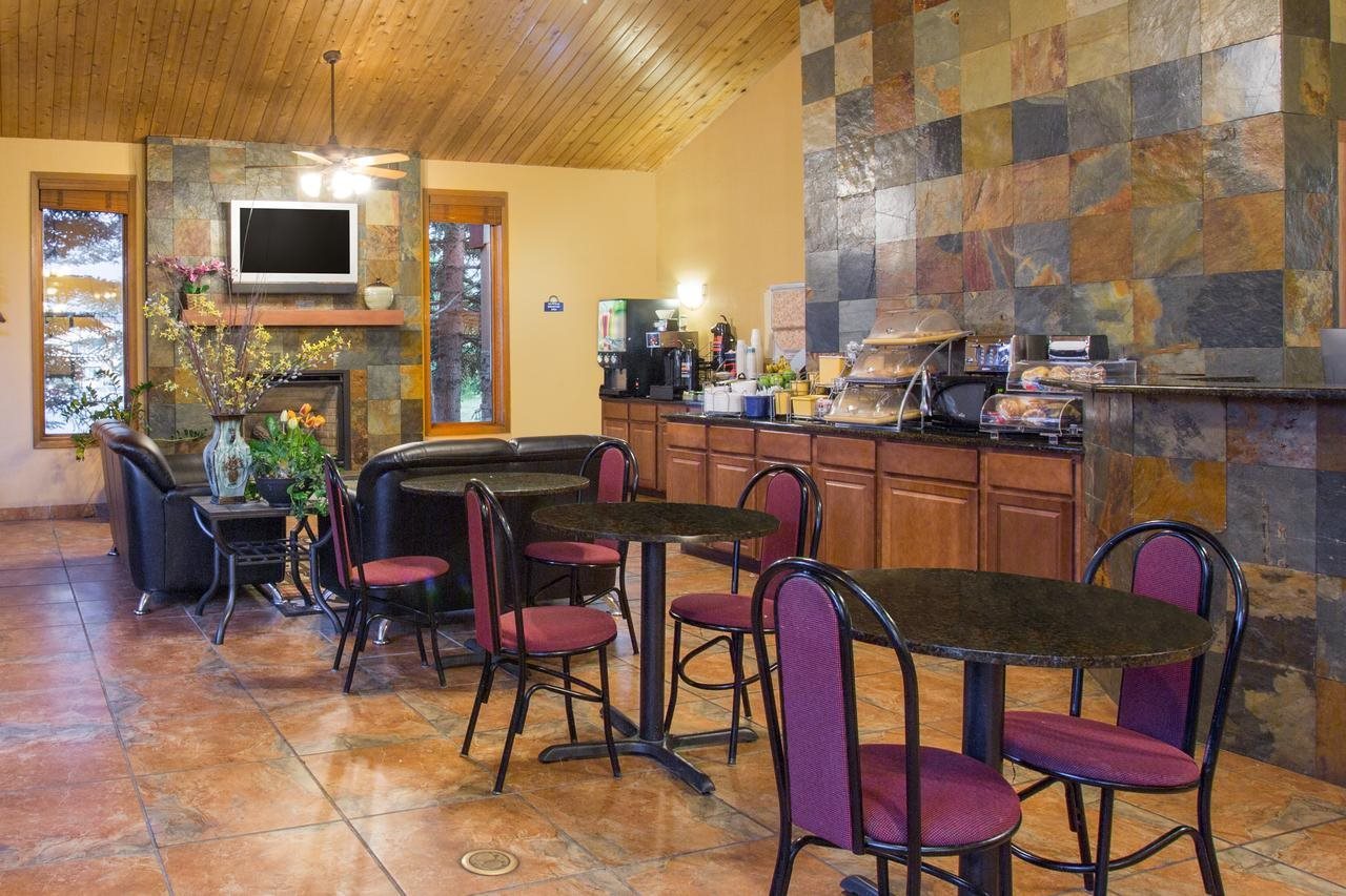 Days Inn by Wyndham Silverthorne in Silverthorne, United States