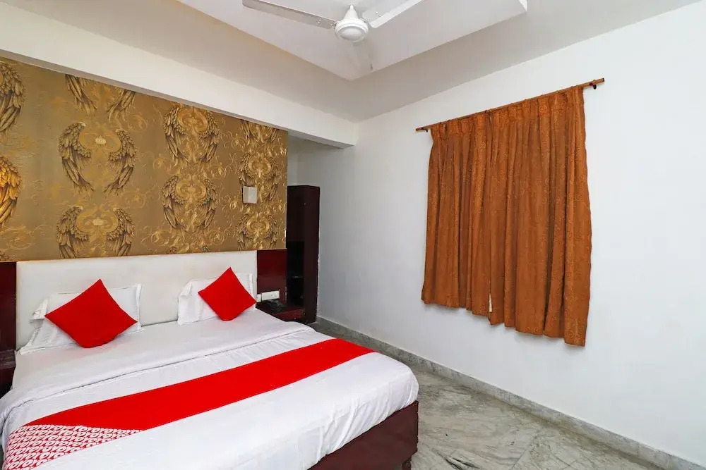 Hotel D’ Seasons By OYO Rooms