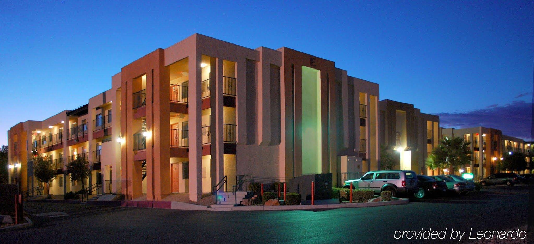 Nellis Suites at Main Gate Hotel - photo 14