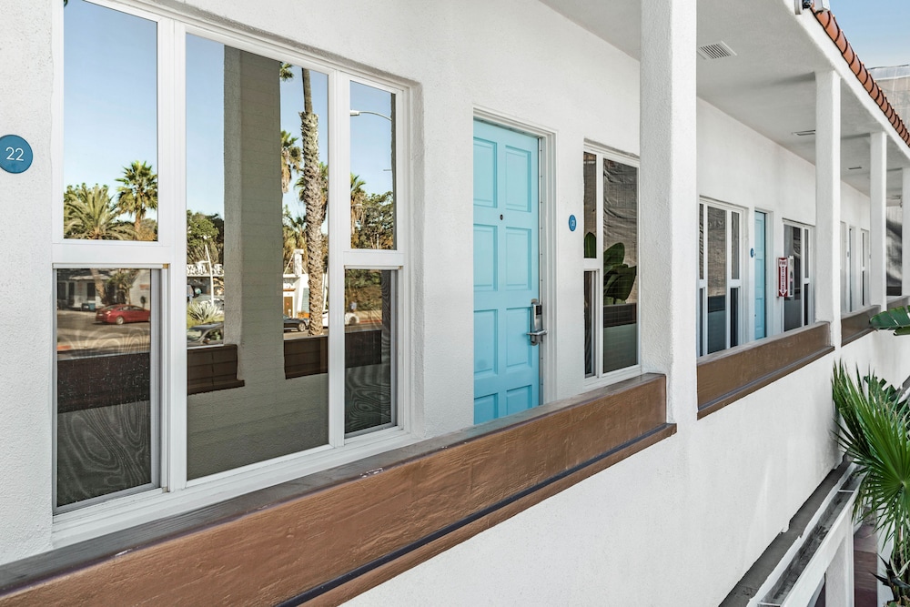 Sea Blue Hotel - photo 67