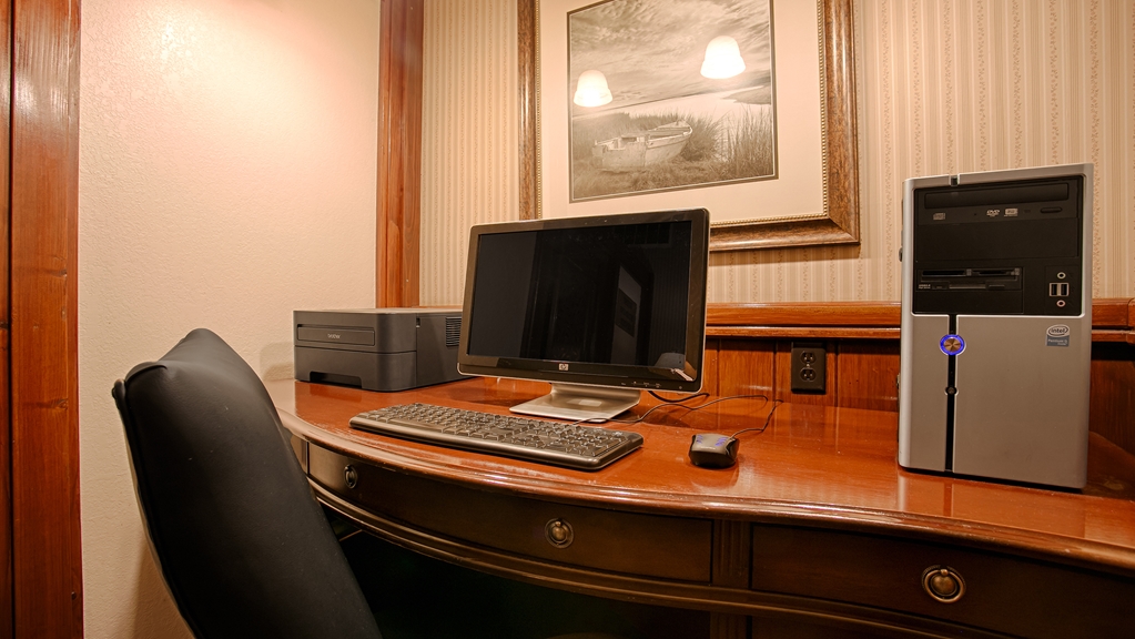 Best Western Plus Humboldt House Inn - photo 9