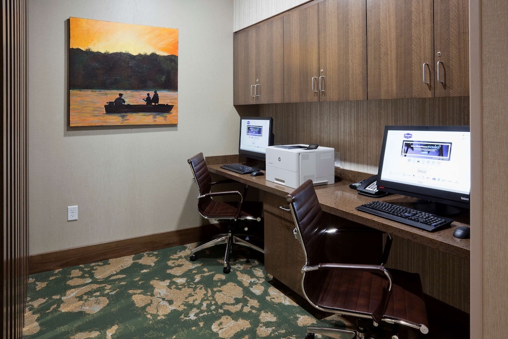 Hampton Inn Spicer Green Lake - photo 34