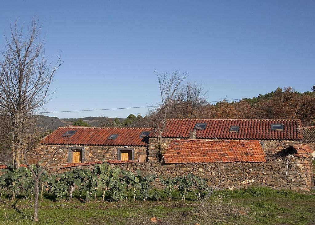 Quinta dos Baldo — 4-Star Luxury Hotel in Freixo De Espada A Cinta, Portugal