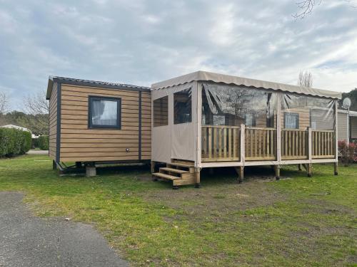 Bayaïna - carbon neutral hotel in Unknown City