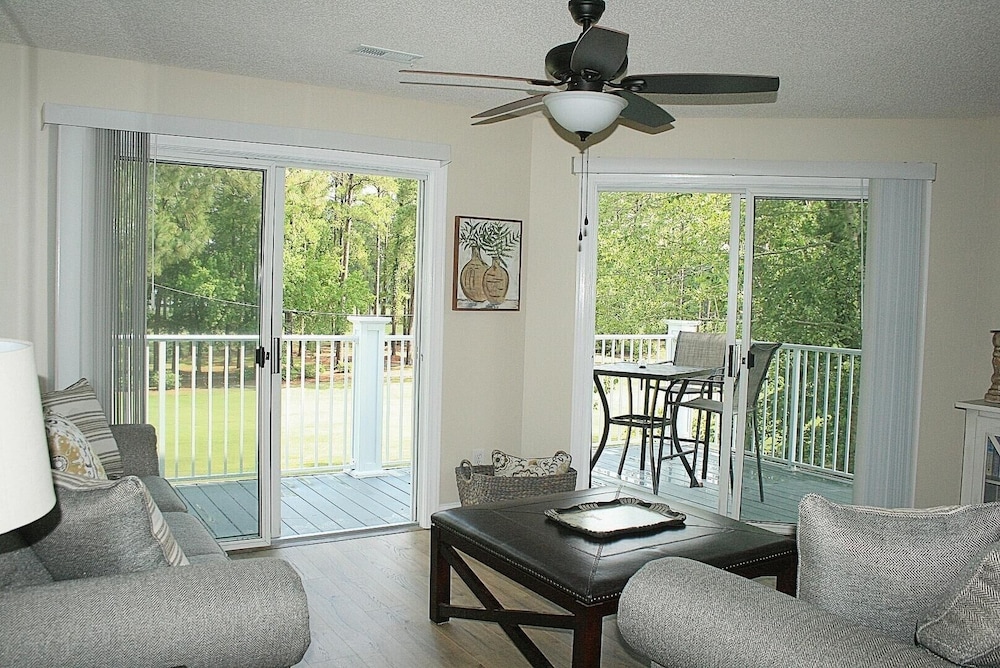 1409 2 Bedroom Villa By Redawning 21201355 — Calabash