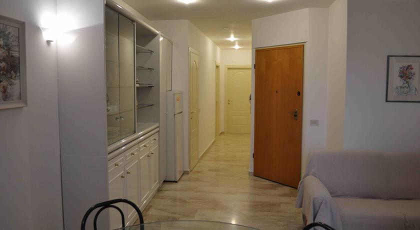 Panorama di mare suite via Cima Cagliari Centro — 4-Star Luxury Hotel in Cagliari, Italy