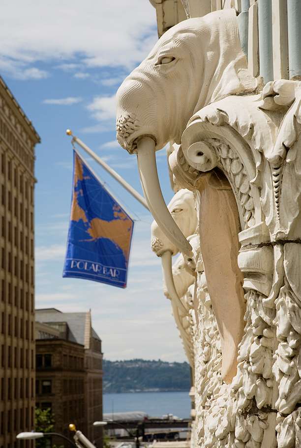 Arctic Club Hotel - photo 2