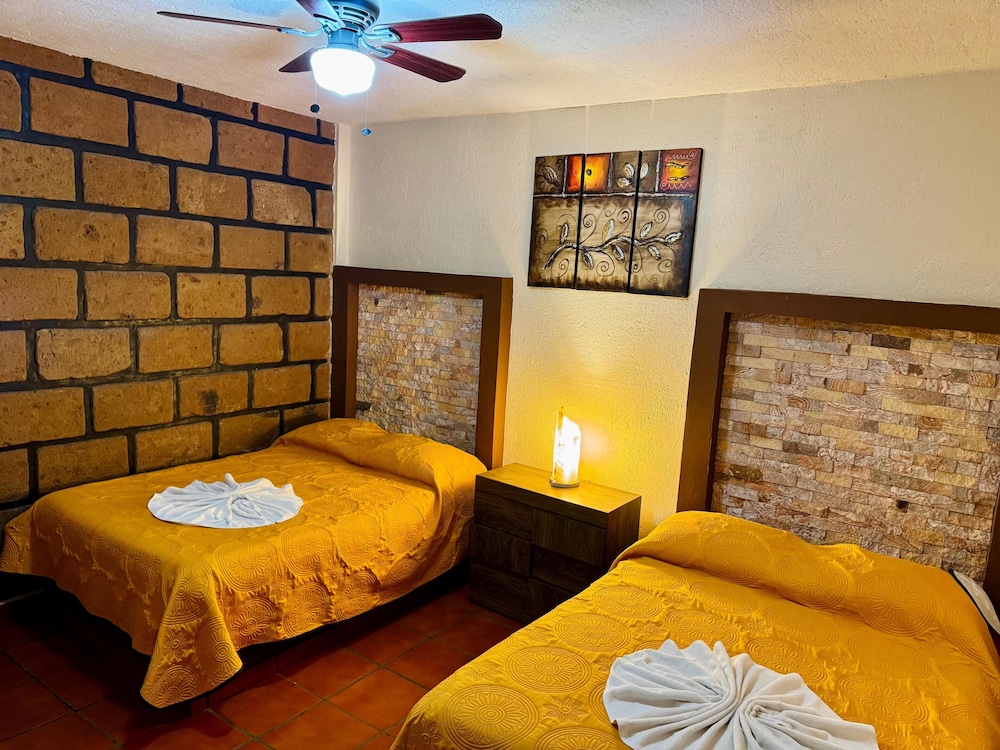 Hotel Santa Cruz — Yautepec