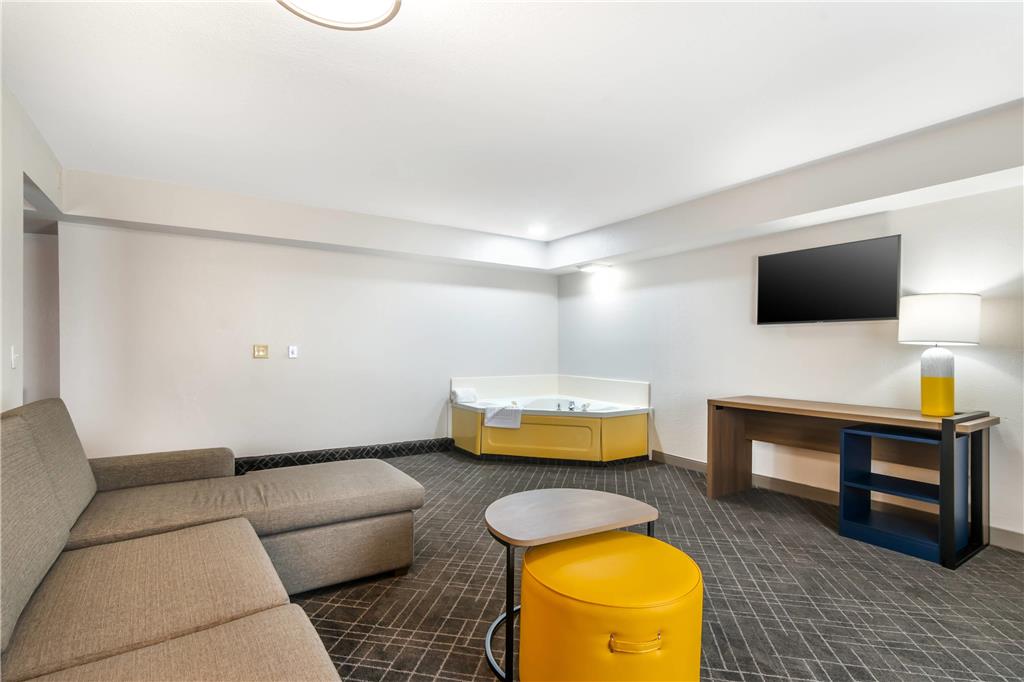 Comfort Inn & Suites Chesterfield St. Louis - photo 29