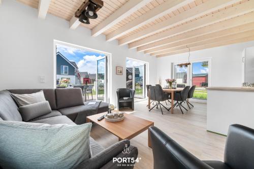Storchennest - carbon neutral hotel in Busum