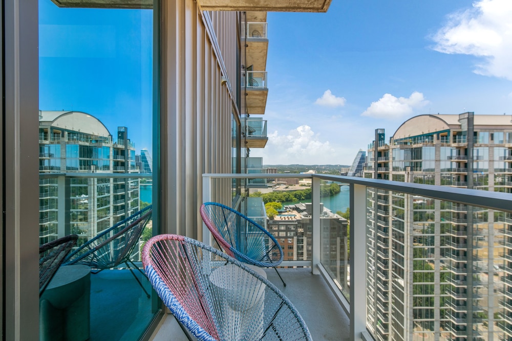 Austin Condo Hotel - photo 630