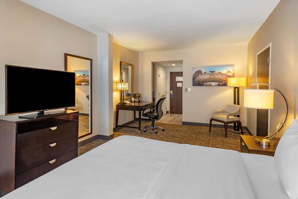 Best Western Plus Dalton Inn - photo 19