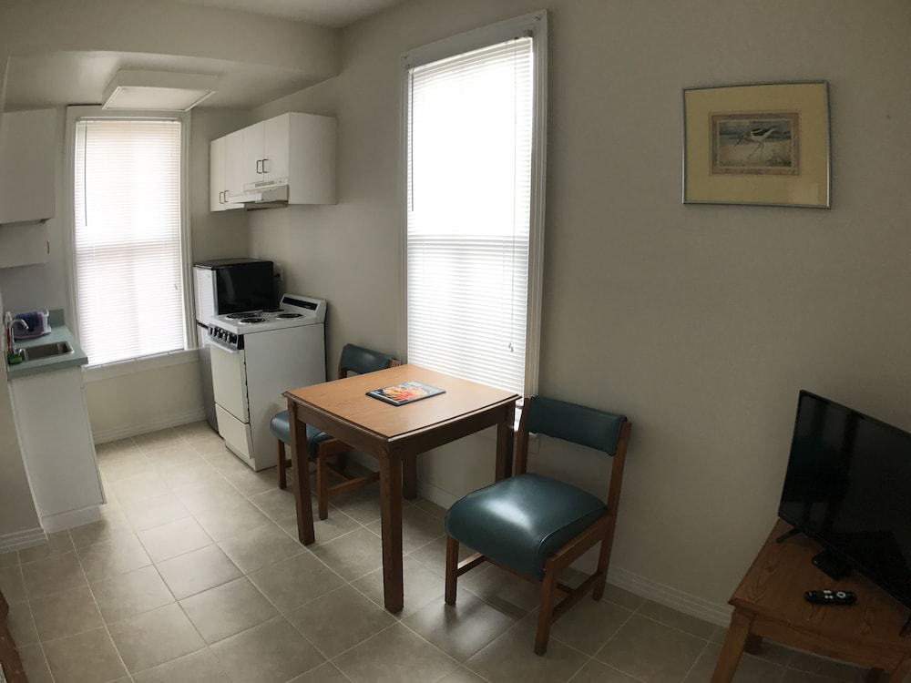 Ocean Cove Motel - photo 16