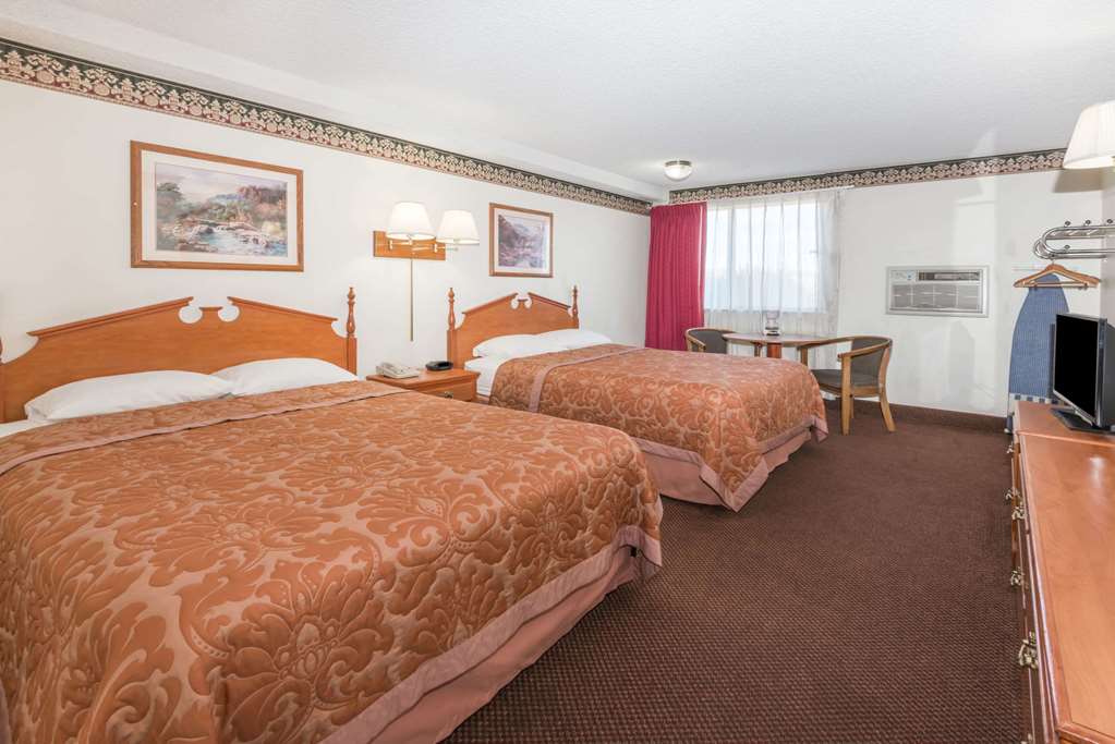 Super 8 by Wyndham Laramie - photo 6