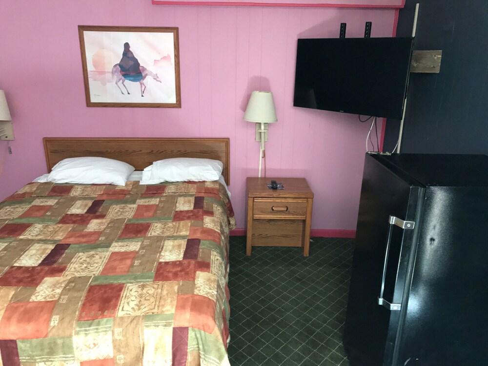 Western Inn Roswell - photo 2