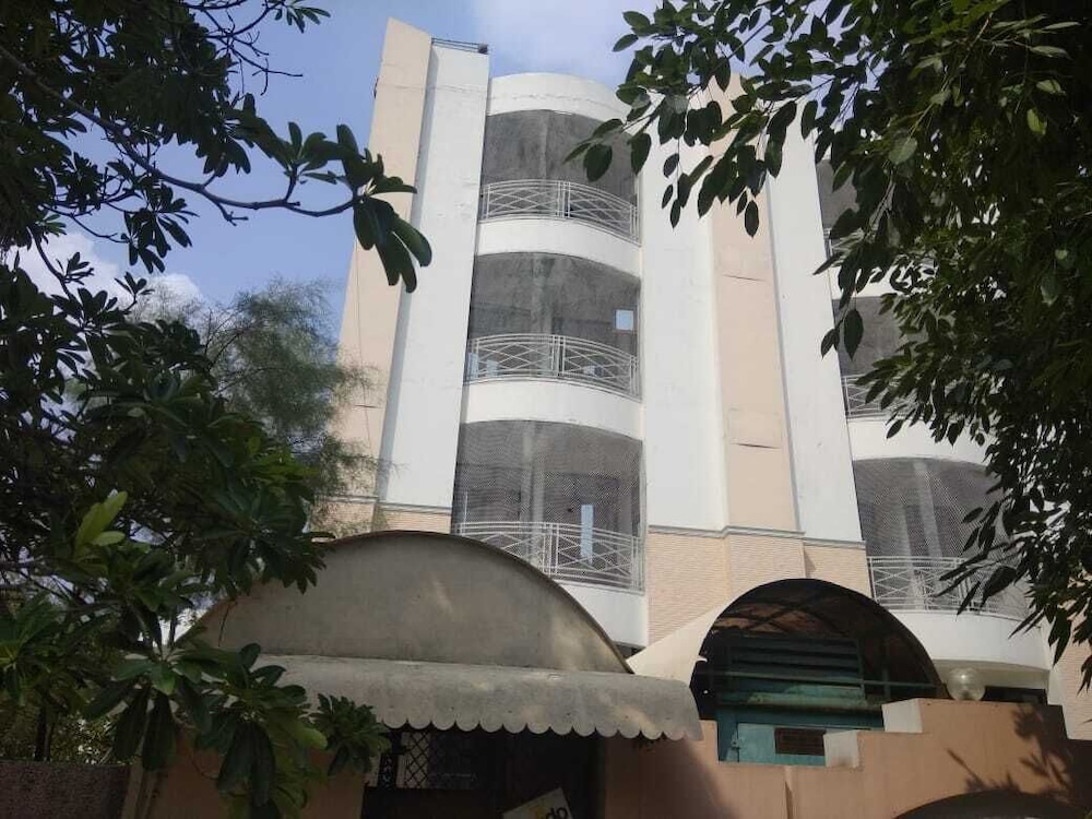 Perfect Inn - carbon neutral hotel in Noida