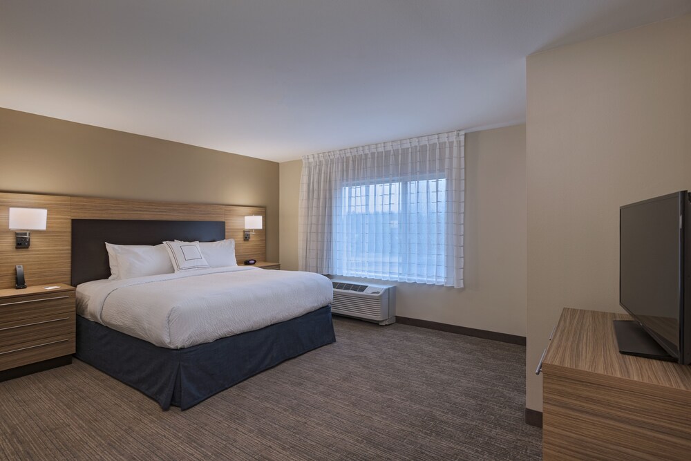 TownePlace Suites by Marriott Tacoma Lakewood - photo 5
