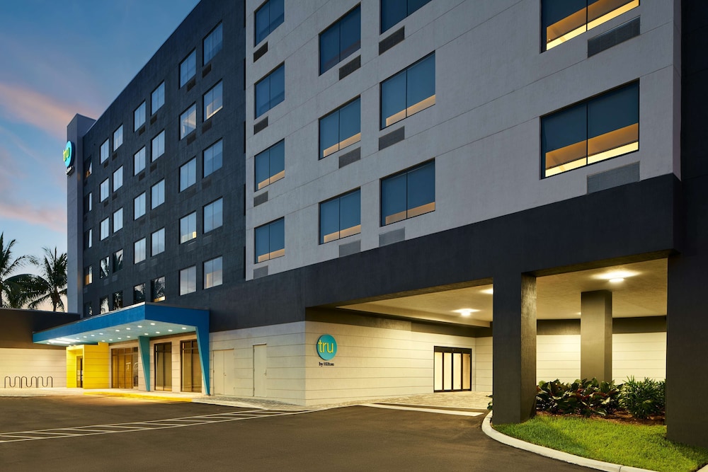 Tru By Hilton Ft. Lauderdale Airport - photo 29