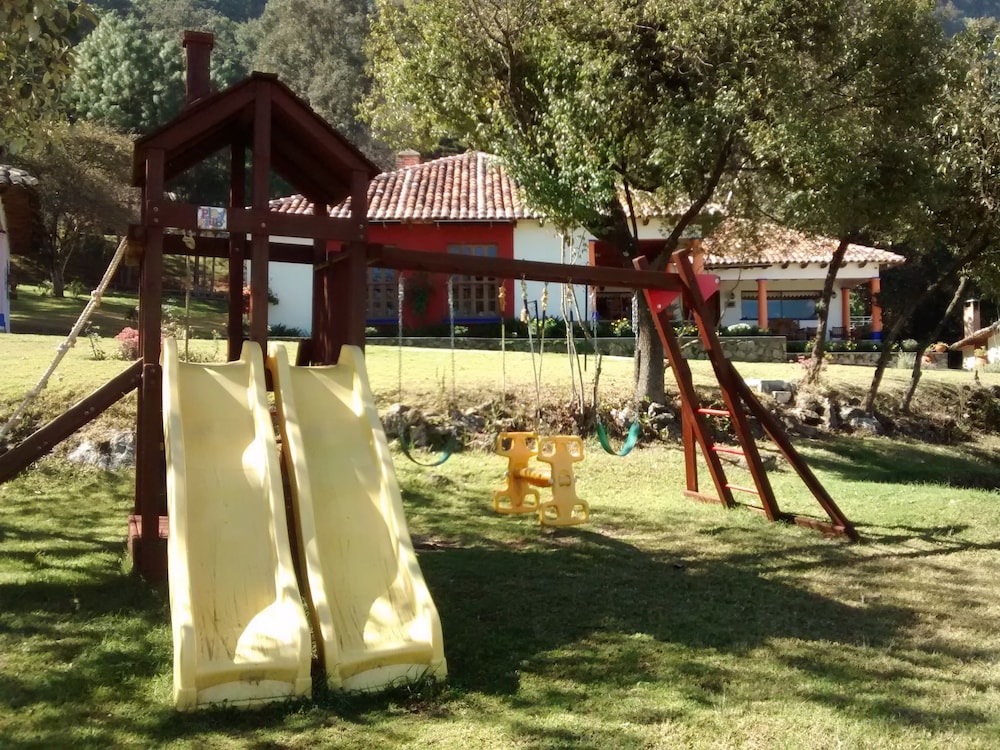 Children's play area - outdoor