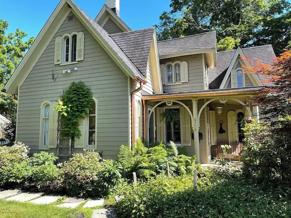 The Gables of Rhinebeck Inn — hotel in Rhinebeck
