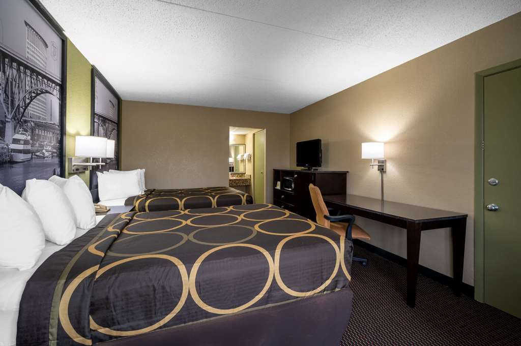 Super 8 by Wyndham Perrysburg Toledo - photo 14