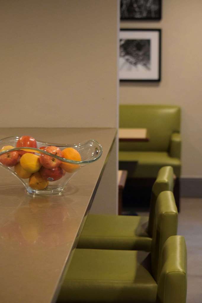 Country Inn & Suites by Radisson Lincoln North Hotel and Conference Center NE - photo 19