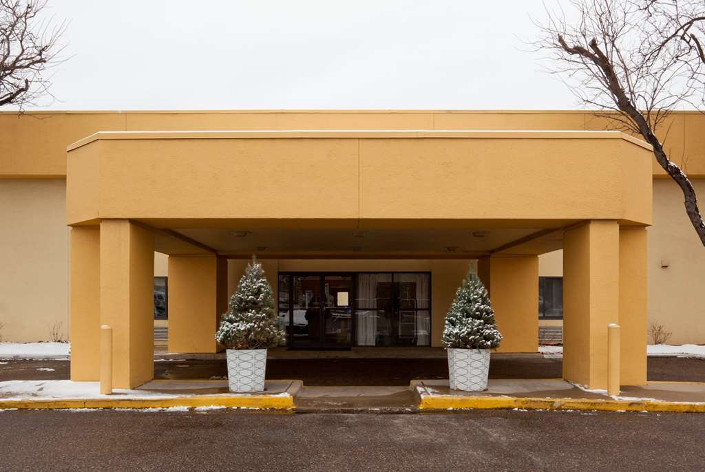 La Quinta Inn by Wyndham Minneapolis Airport Bloomington - photo 3