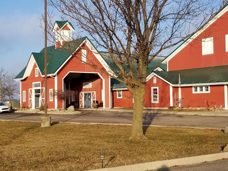 CountrySide Inn - carbon neutral hotel in Nappanee