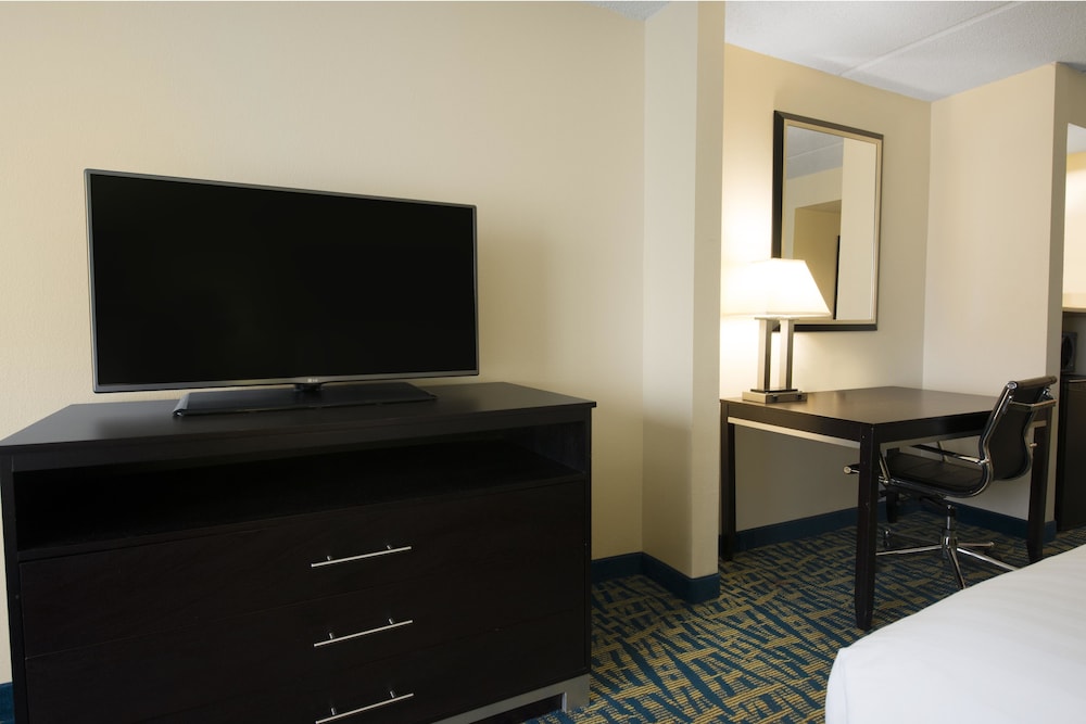 Holiday Inn Savannah S I 95 Gateway by IHG - photo 19