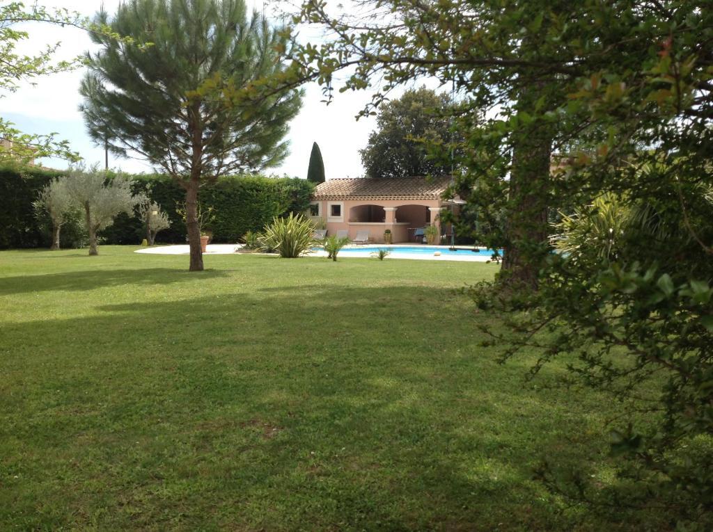 Studio Les Muscadelles — hotel in Saint-Etienne-Du-Gres
