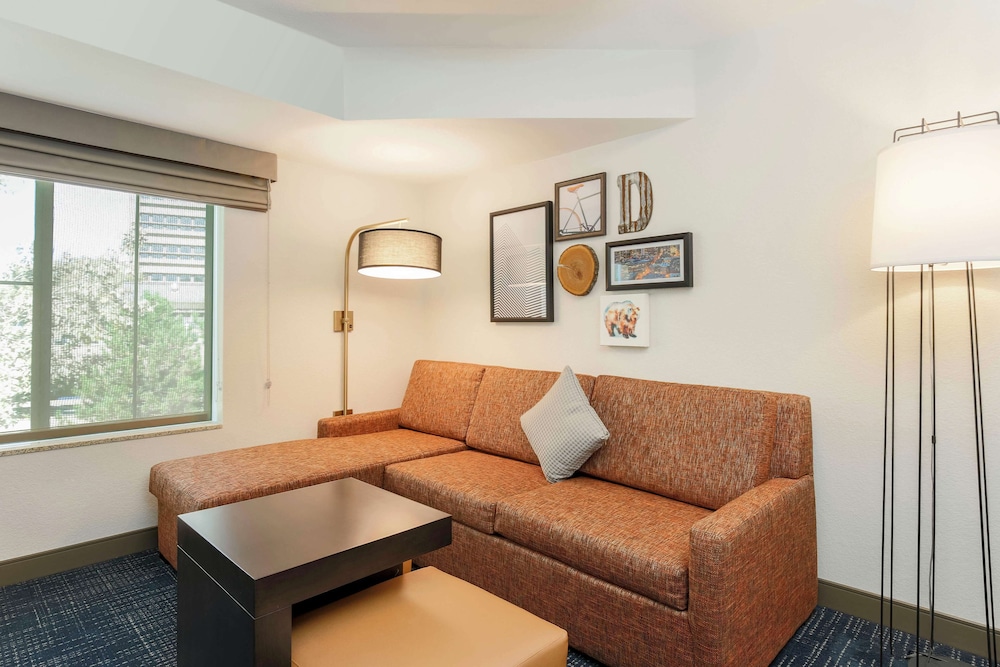Hampton Inn & Suites Denver Tech Center - photo 35