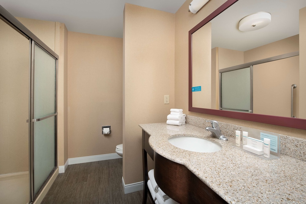 Hampton Inn & Suites Lakeland South Polk Parkway - photo 24