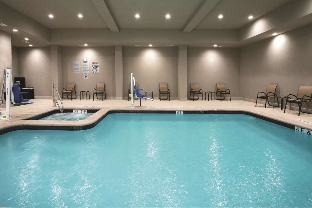 La Quinta Inn & Suites by Wyndham Fort Worth West I 30 - photo 7
