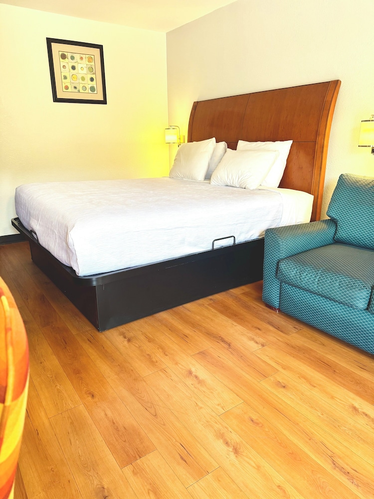 Motel 6 Metter GA - photo 11