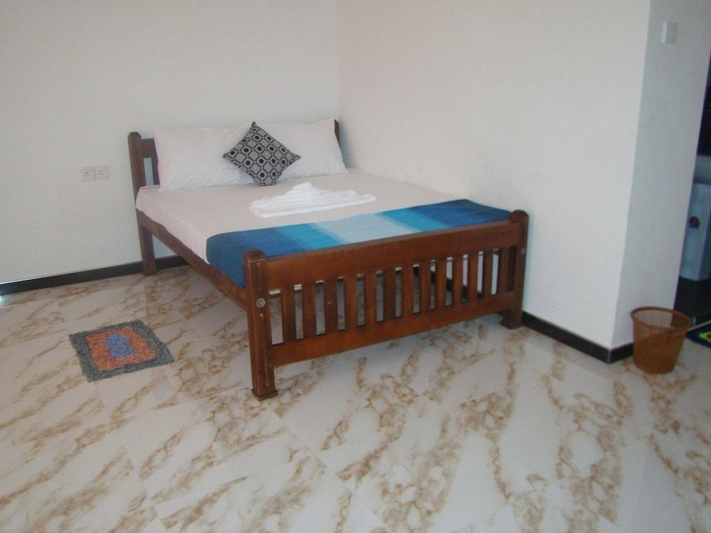 Monkey Garden Hotel in Polonnaruwa, Sri Lanka