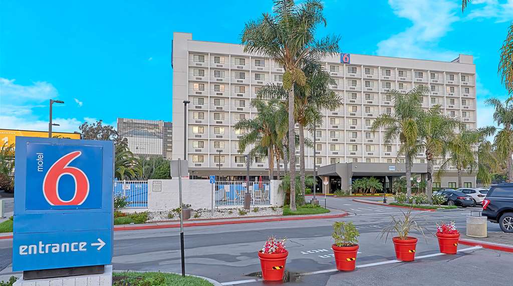Motel 6 Los Angeles CA Los Angeles LAX - featured photo